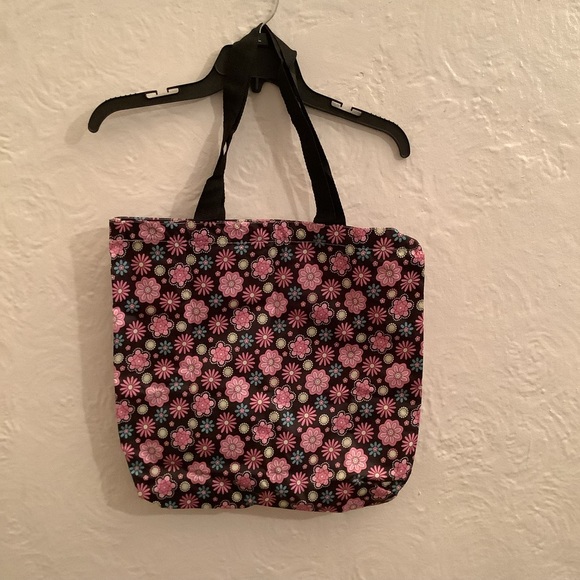 NWOT Reuseable bag - Picture 4 of 8